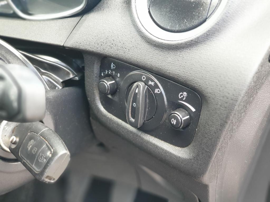 FORD FIESTA STYLE TDCI 2013