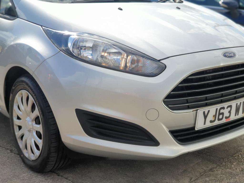 FORD FIESTA STYLE TDCI 2013