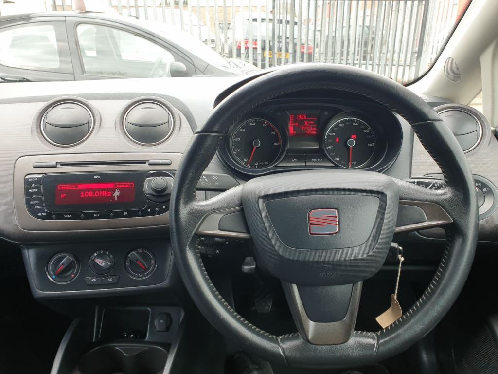 SEAT IBIZA SE 2013