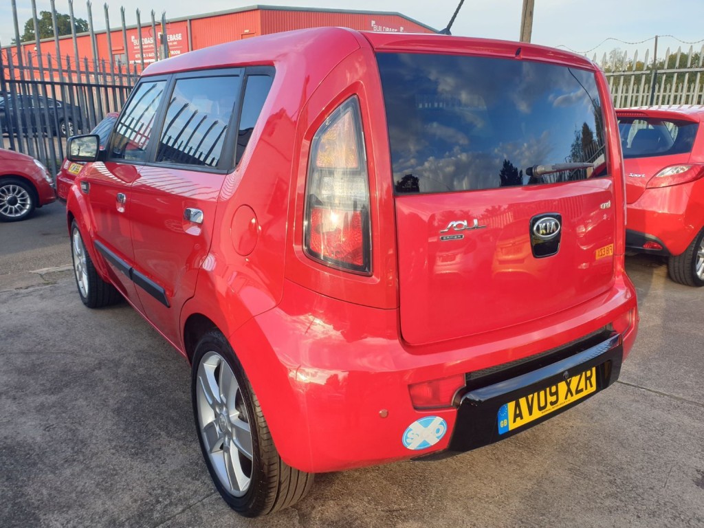 KIA SOUL CRDI SAMBA 2009