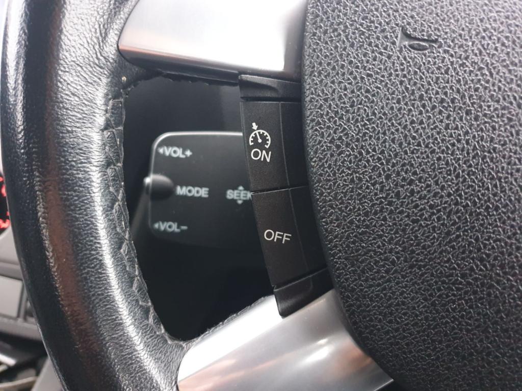 FORD FOCUS TITANIUM 2010