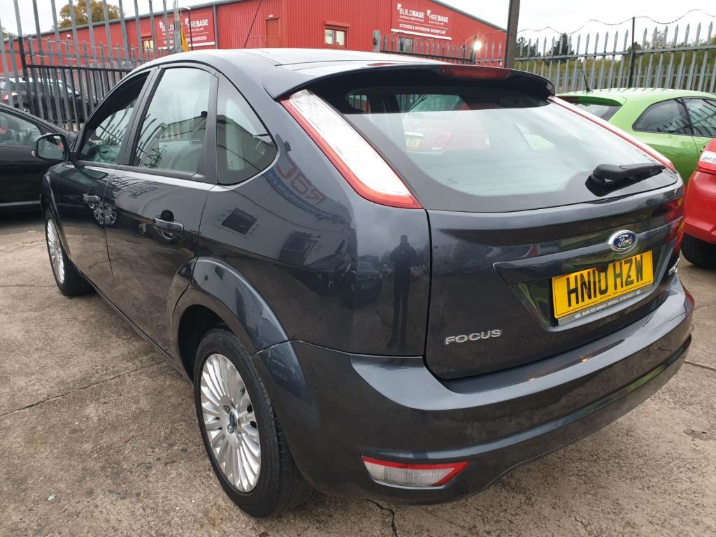 FORD FOCUS TITANIUM 2010
