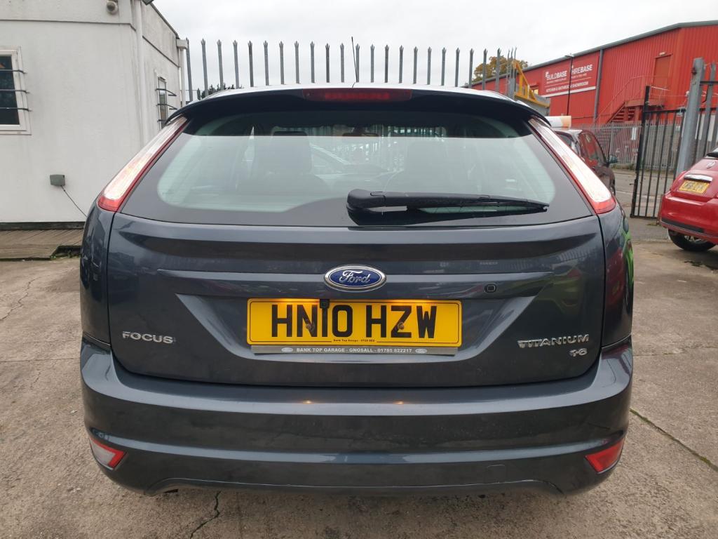 FORD FOCUS TITANIUM 2010
