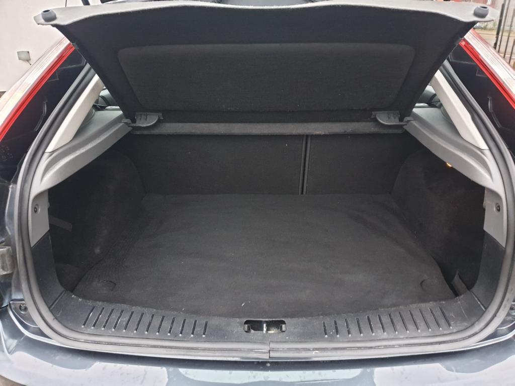 FORD FOCUS TITANIUM 2010