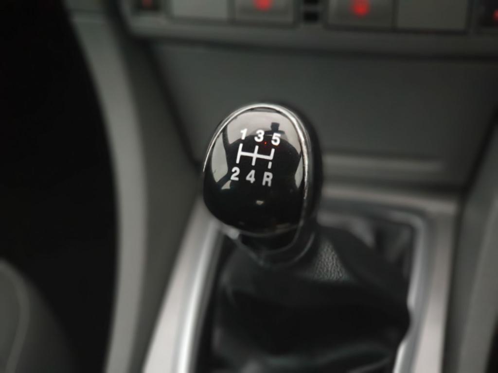 FORD FOCUS TITANIUM 2010