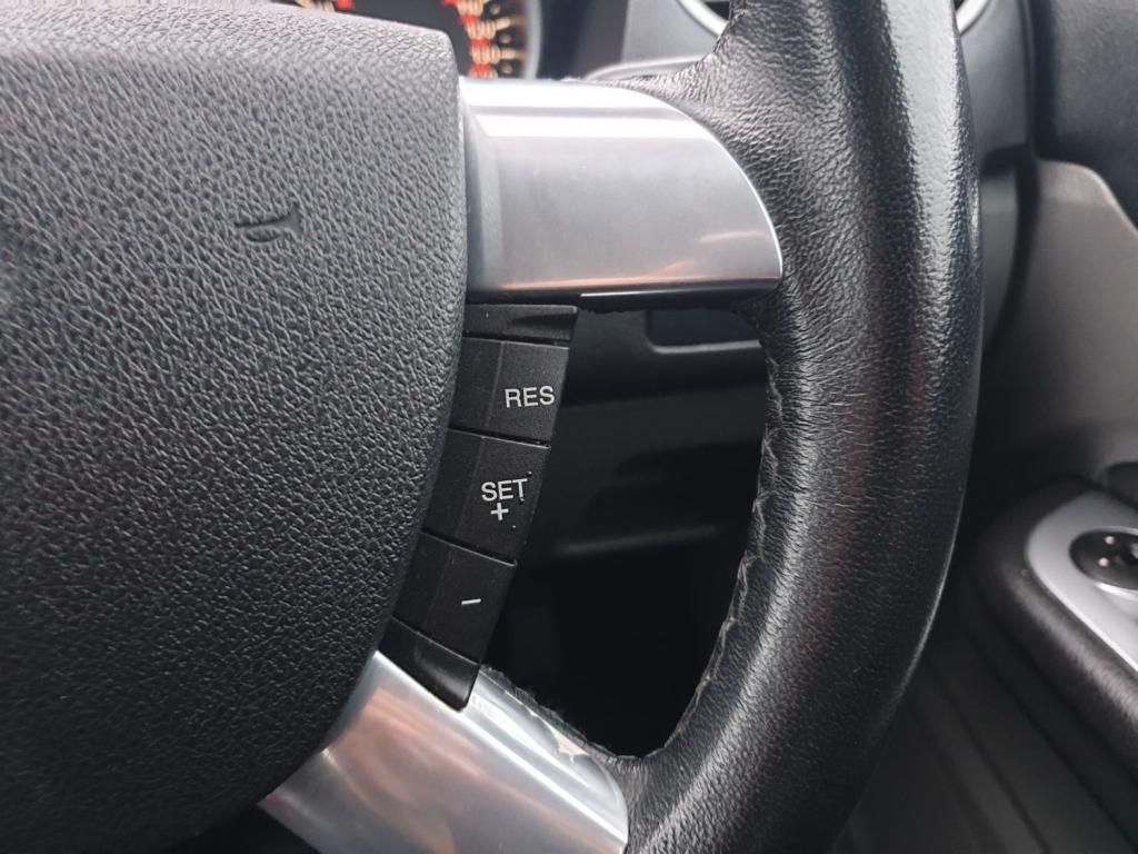 FORD FOCUS TITANIUM 2010