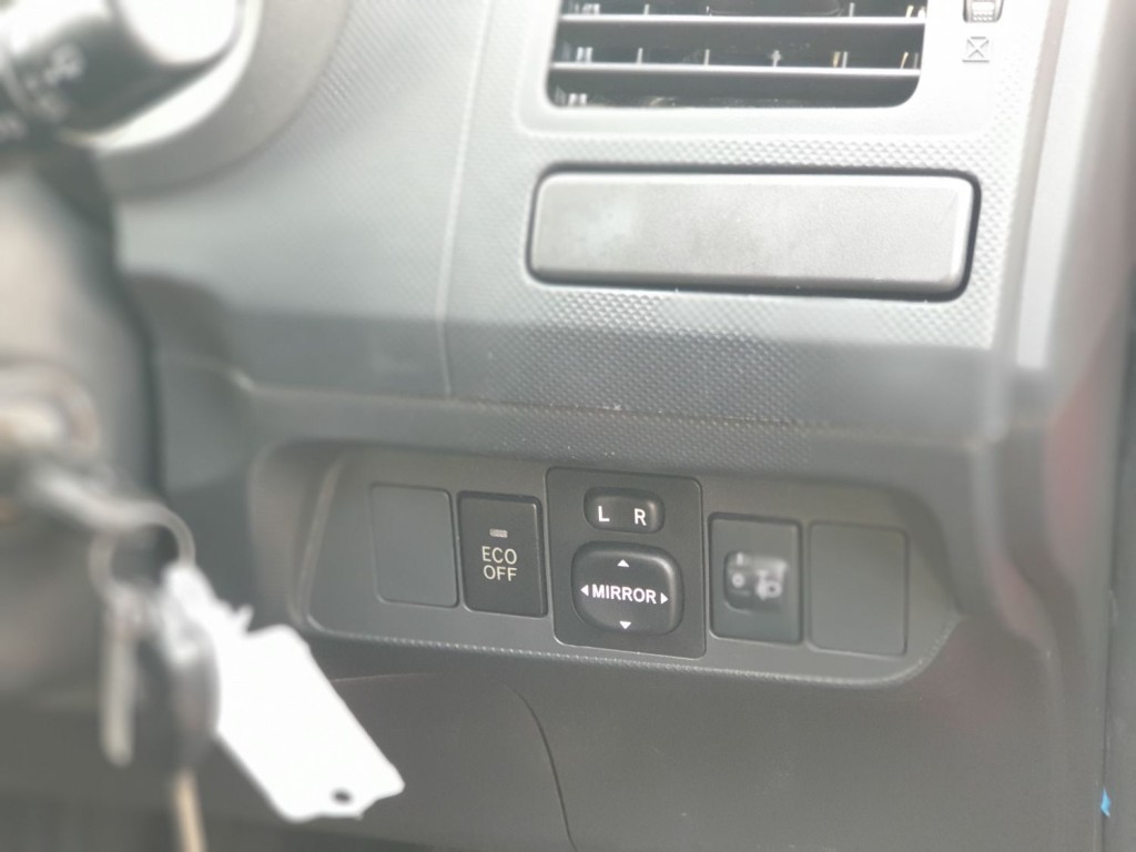 TOYOTA AURIS VVT-I TR STOPSTART 2009