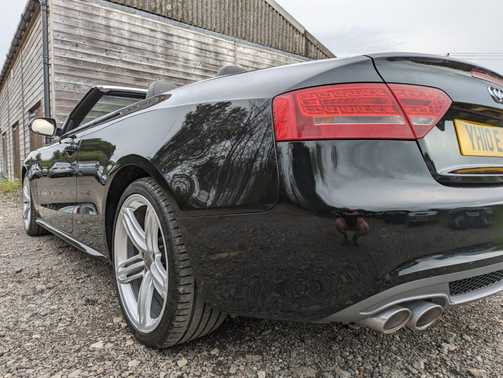 AUDI A5 2.0 TDI S line 2010