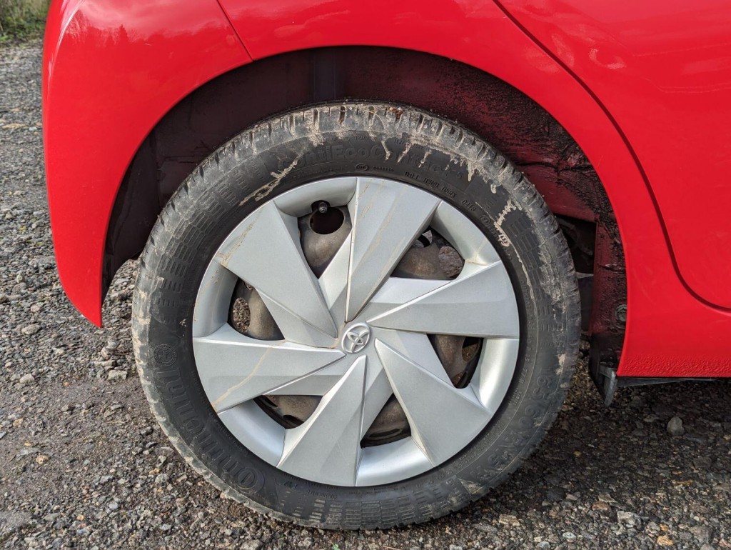 TOYOTA AYGO 1.0 VVT-i x-play  2018