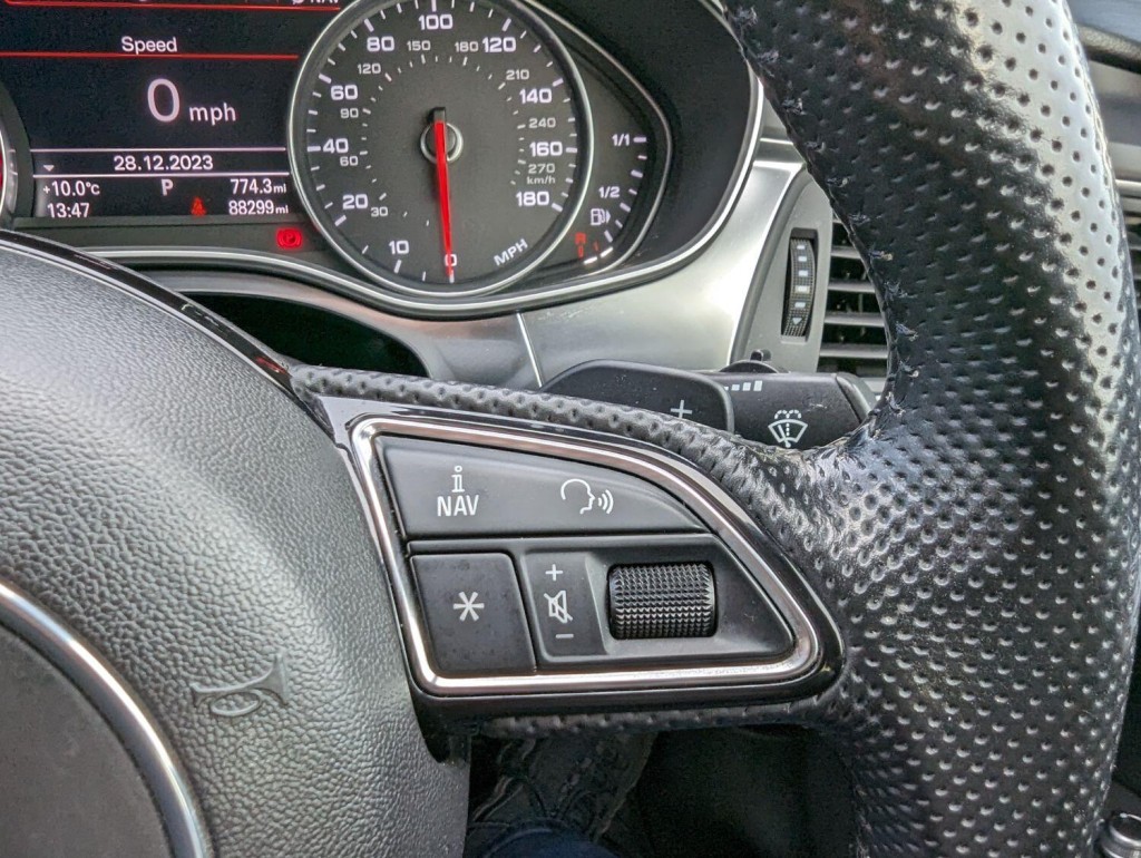 AUDI A7 3.0 TDI V6 S line  2012