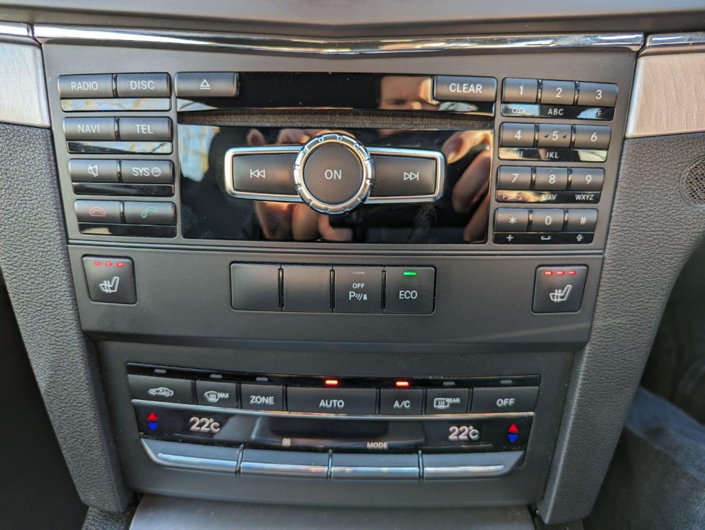 MERCEDES-BENZ E CLASS 2.1 E250 CDI BlueEfficiency Sport  2013