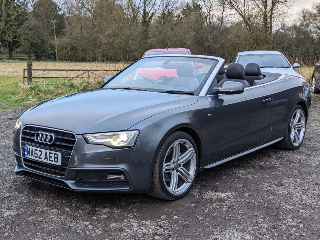 AUDI A5 2.0 TDI S line  2012