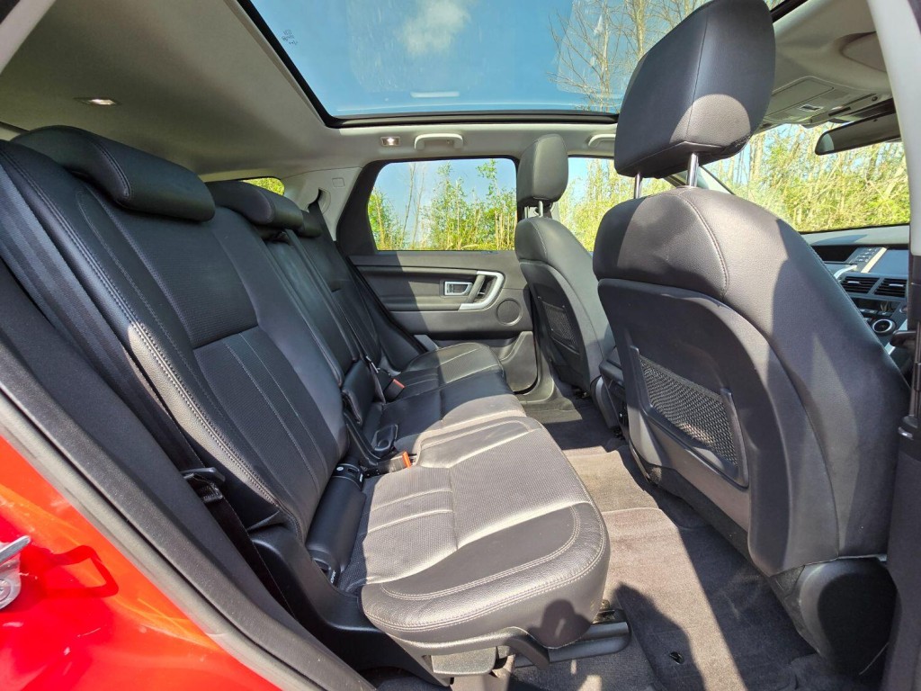 LAND ROVER DISCOVERY SPORT 2.0 TD4 HSE 2017