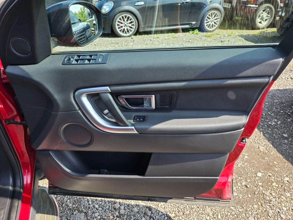 LAND ROVER DISCOVERY SPORT 2.0 TD4 HSE 2017