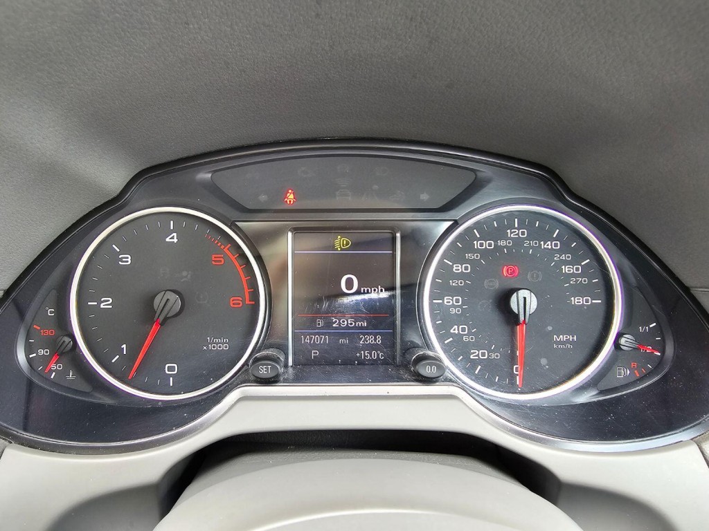 AUDI Q5 3.0 TDI V6 SE 2009