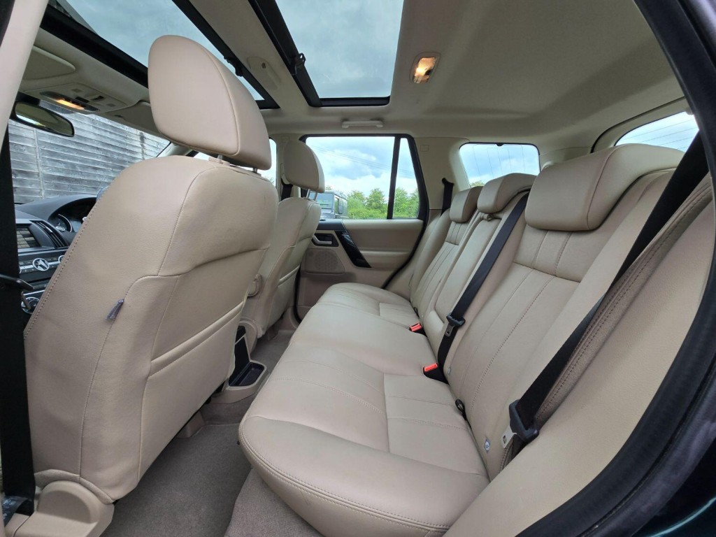 LAND ROVER FREELANDER 2 2.2 SD4 HSE 2014