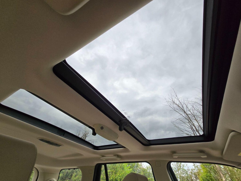 LAND ROVER FREELANDER 2 2.2 SD4 HSE 2014