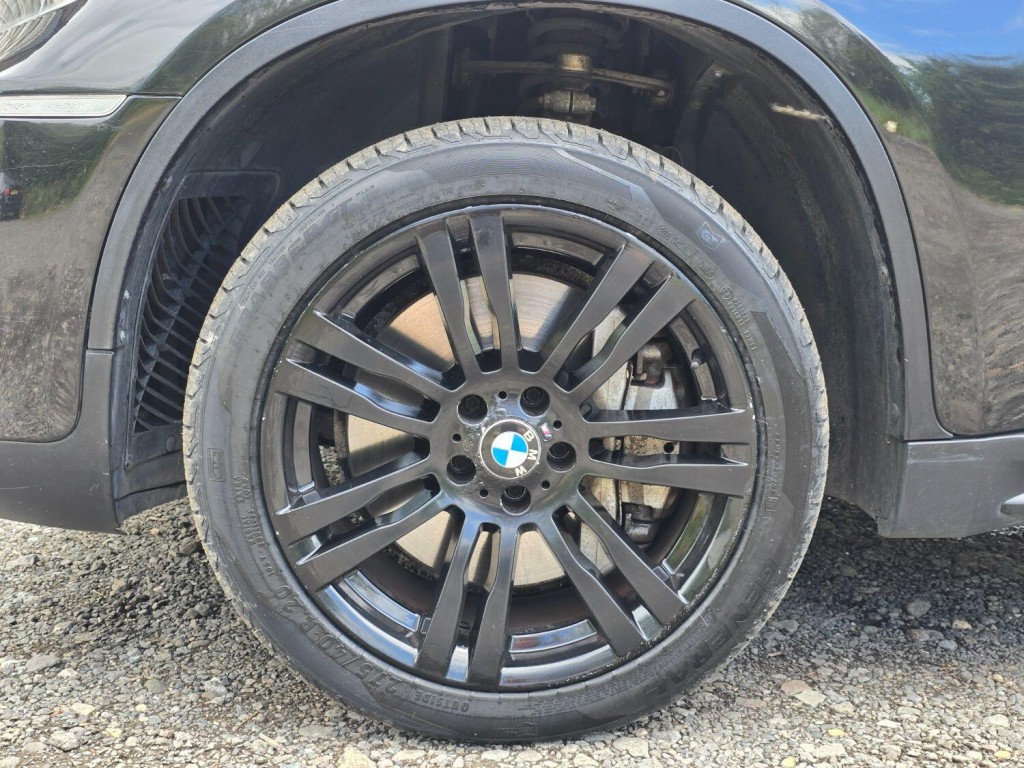 BMW X6 3.0 X6 M50d 2013