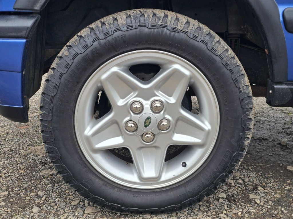 LAND ROVER DISCOVERY 2.5 TD5 GS 2001