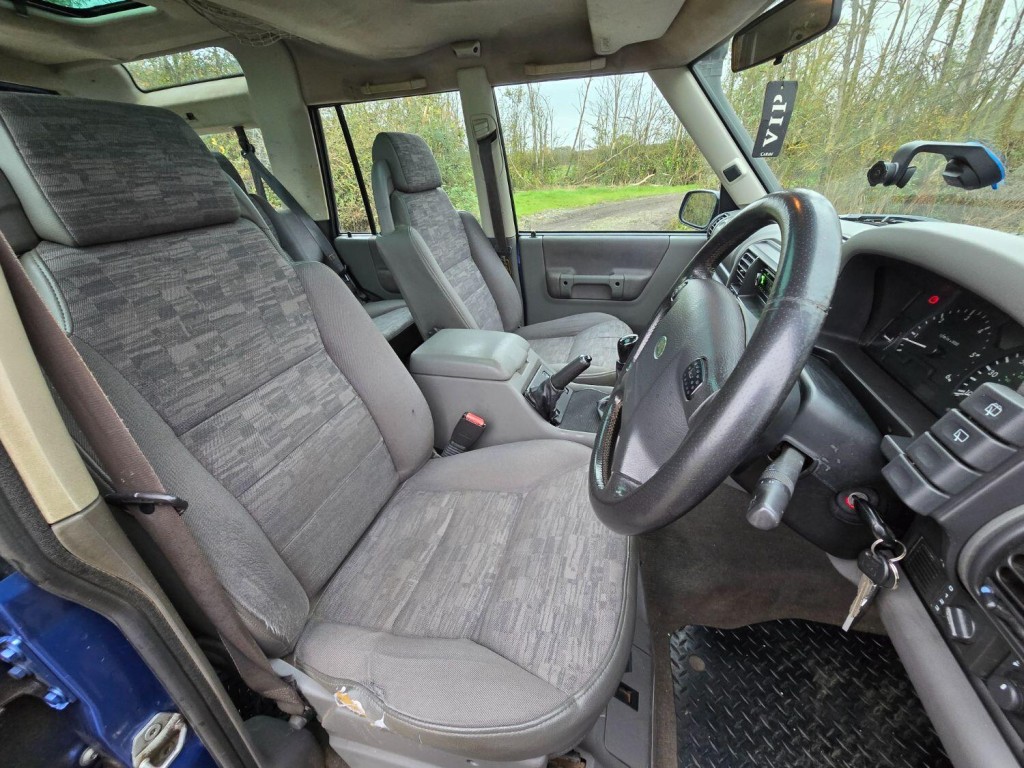 LAND ROVER DISCOVERY 2.5 TD5 GS 2001