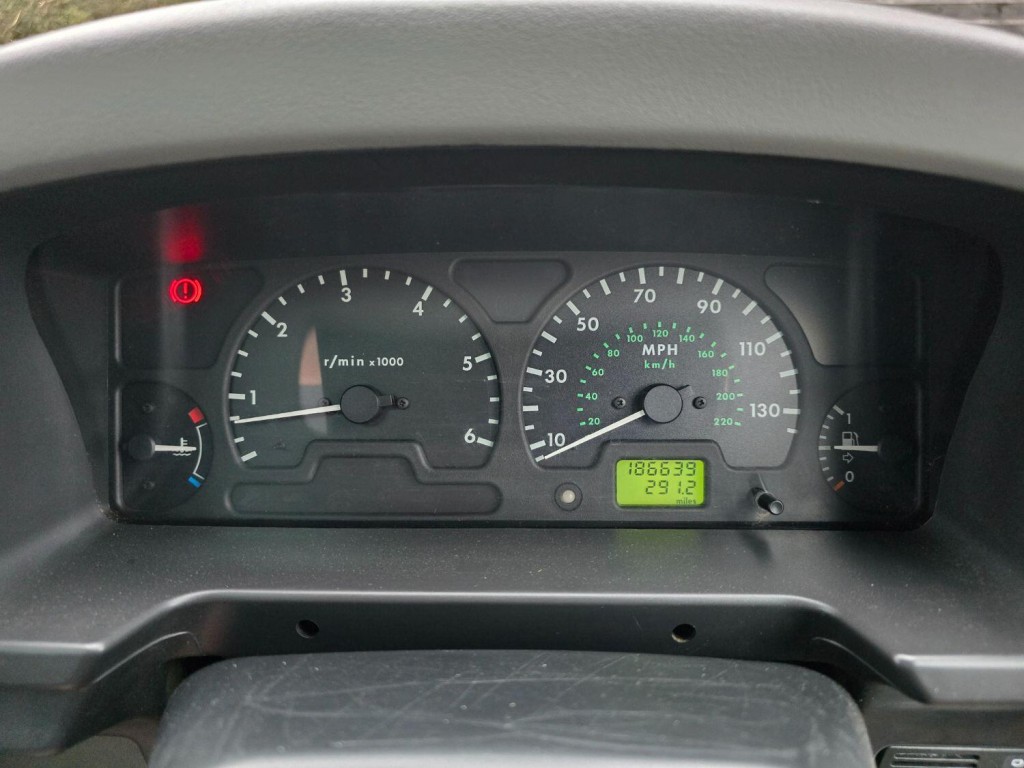 LAND ROVER DISCOVERY 2.5 TD5 GS 2001