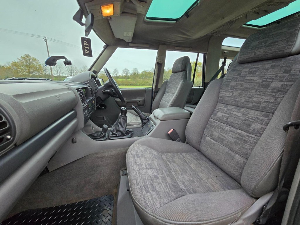 LAND ROVER DISCOVERY 2.5 TD5 GS 2001