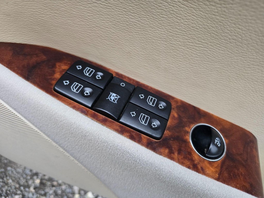 MERCEDES-BENZ CL 5.0 CL500 2004