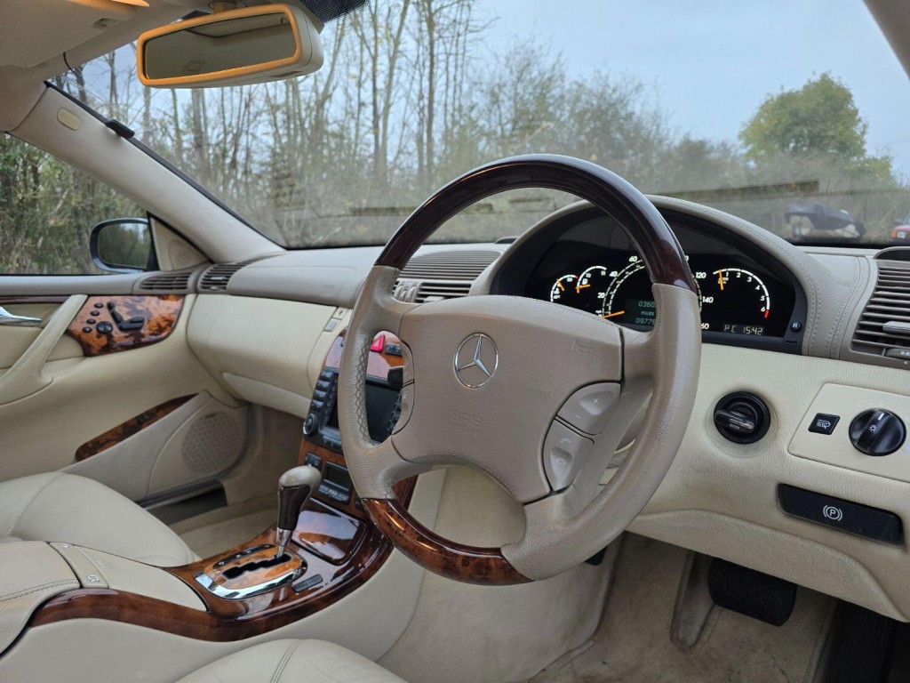 MERCEDES-BENZ CL 5.0 CL500 2004