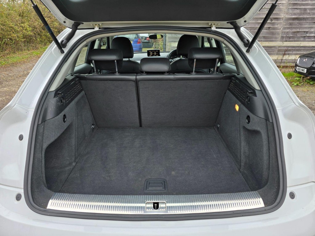 AUDI Q3 2.0 TDI SE 2013