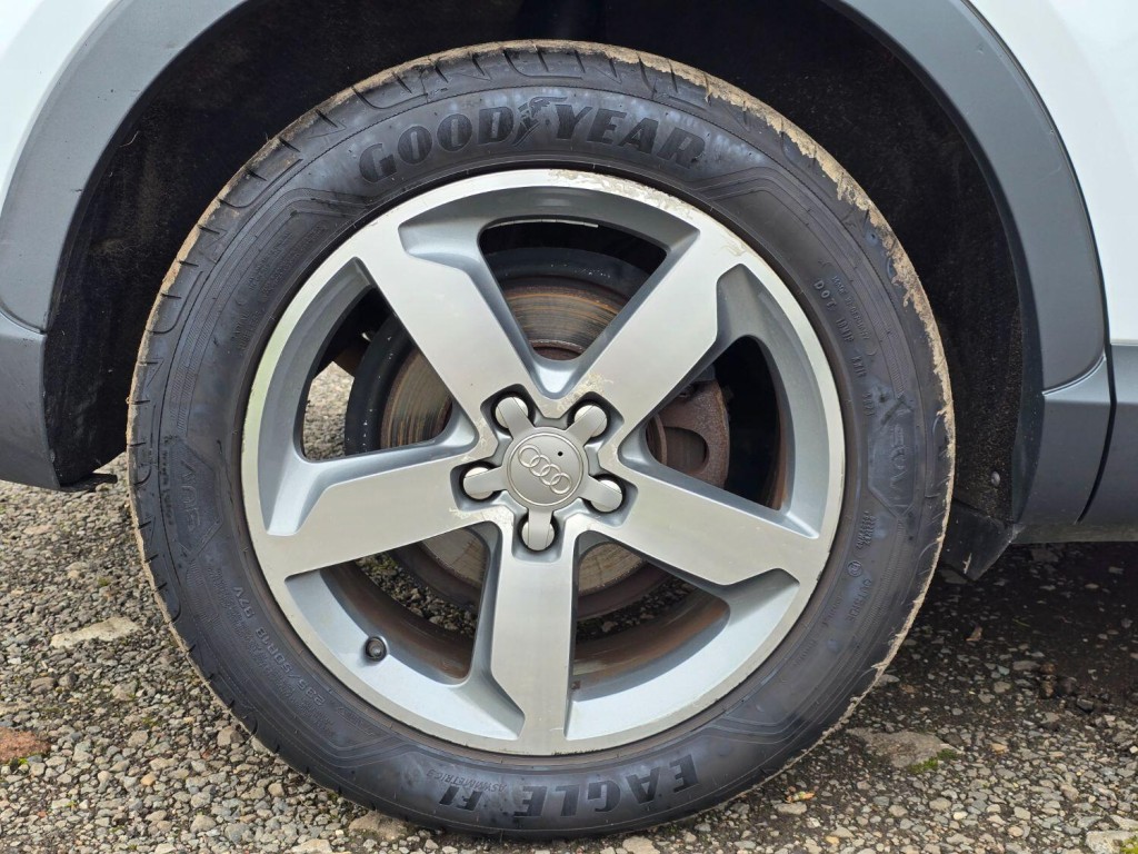 AUDI Q3 2.0 TDI SE 2013