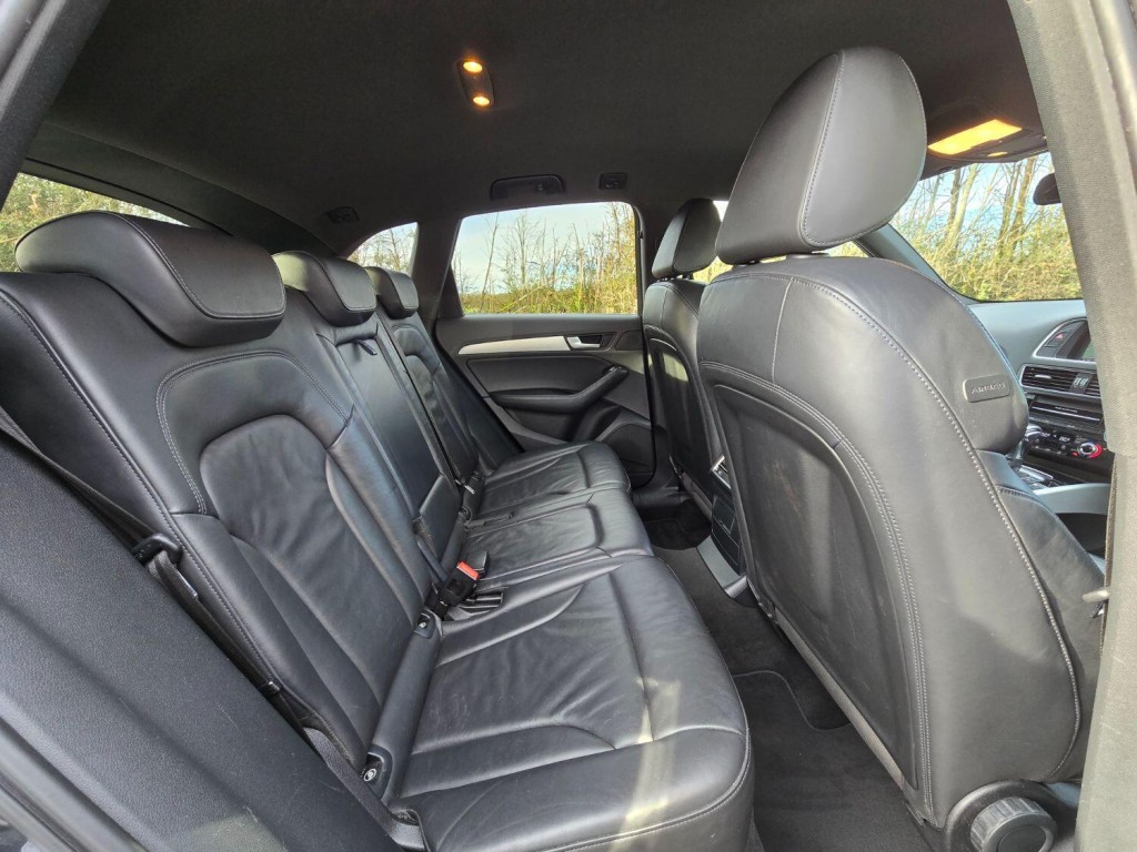 AUDI Q5 2.0 TDI S line Plus 2013