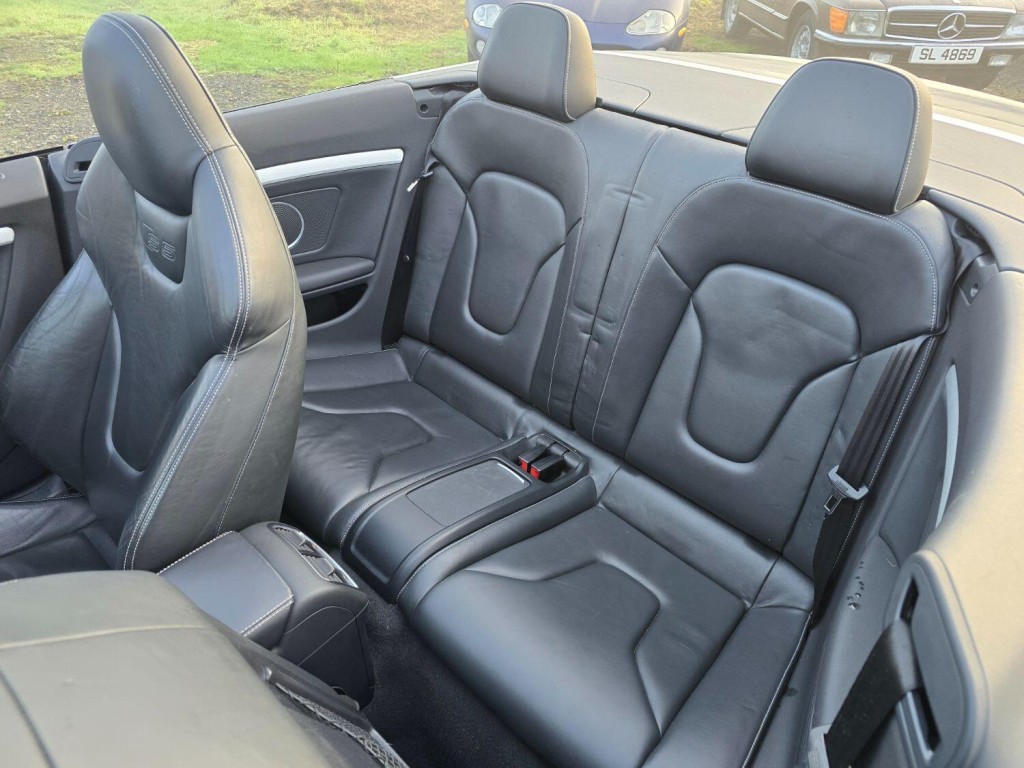 AUDI S5 3.0 TFSI V6 2010