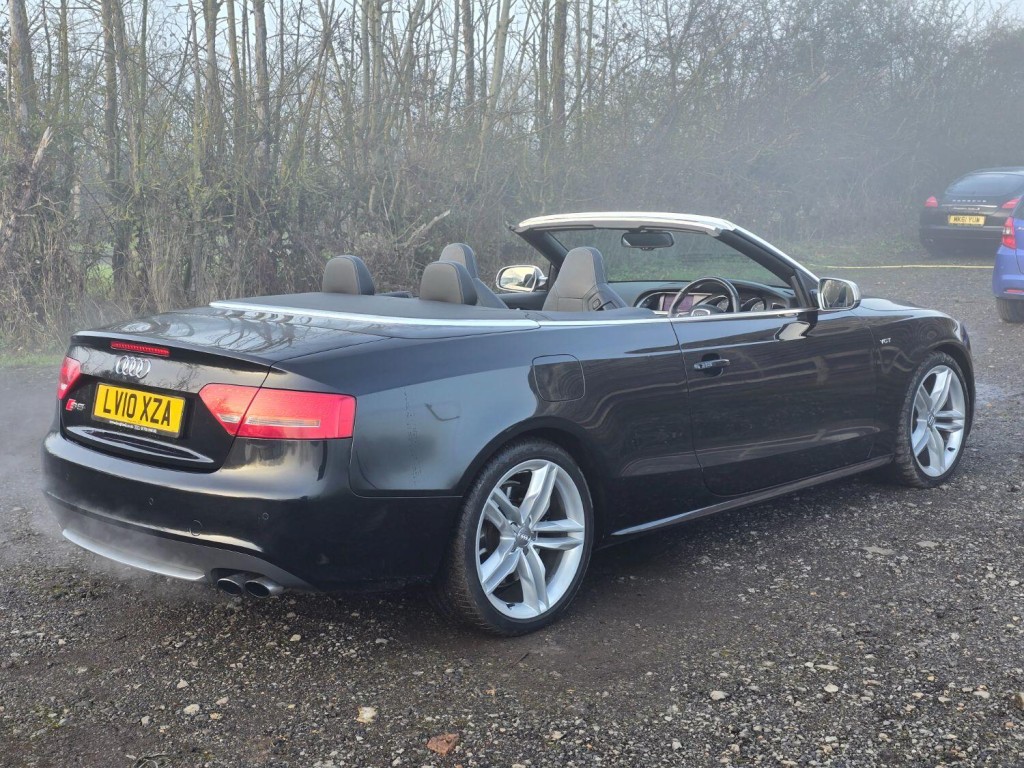 AUDI S5 3.0 TFSI V6 2010