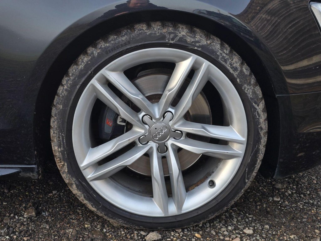 AUDI S5 3.0 TFSI V6 2010