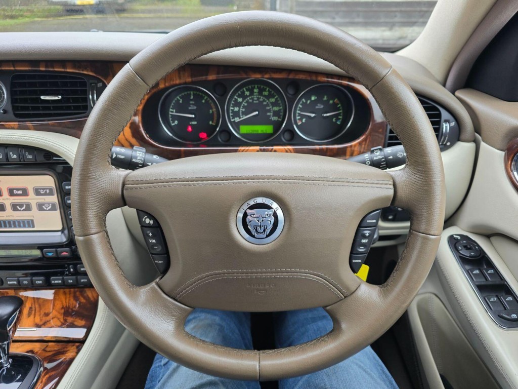 JAGUAR XJ 2.7 TD Sovereign 2007