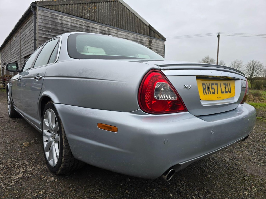 JAGUAR XJ 2.7 TD Sovereign 2007