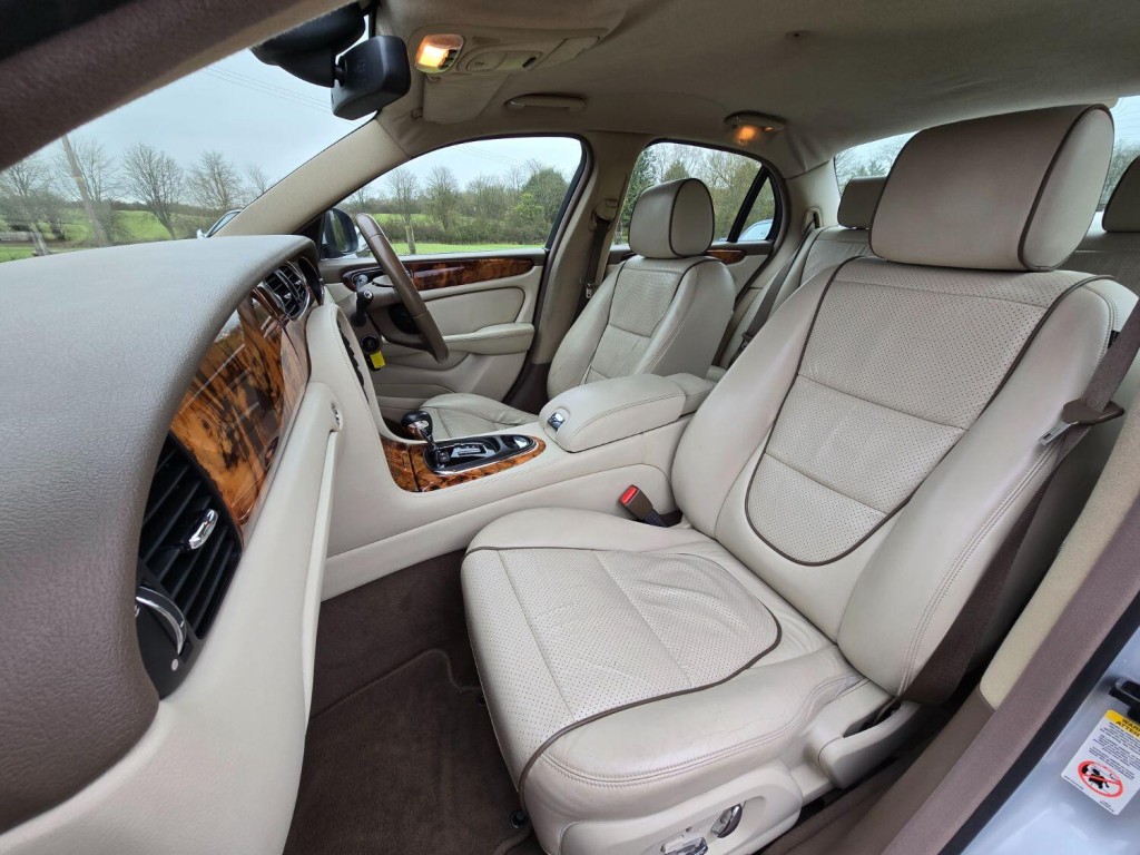 JAGUAR XJ 2.7 TD Sovereign 2007
