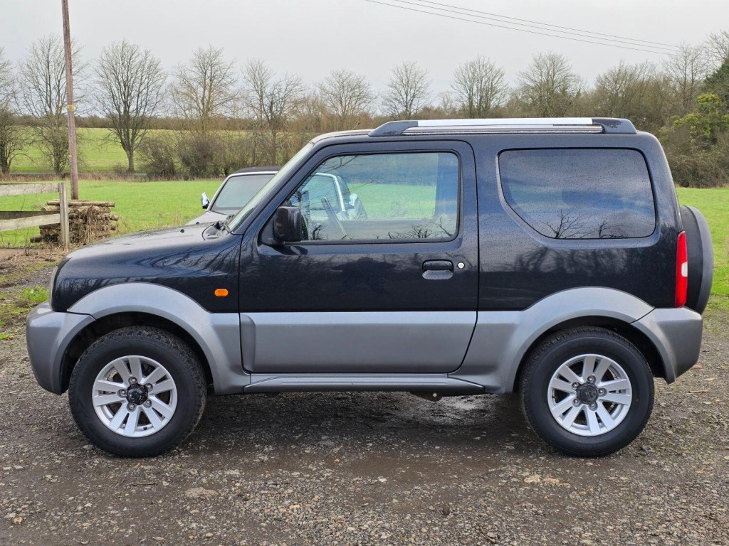 SUZUKI JIMNY 1.3 SZ4 2010