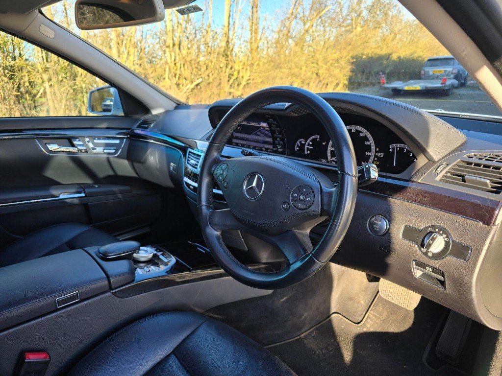 MERCEDES-BENZ S CLASS 3.0 S350 V6 BlueTEC 2013