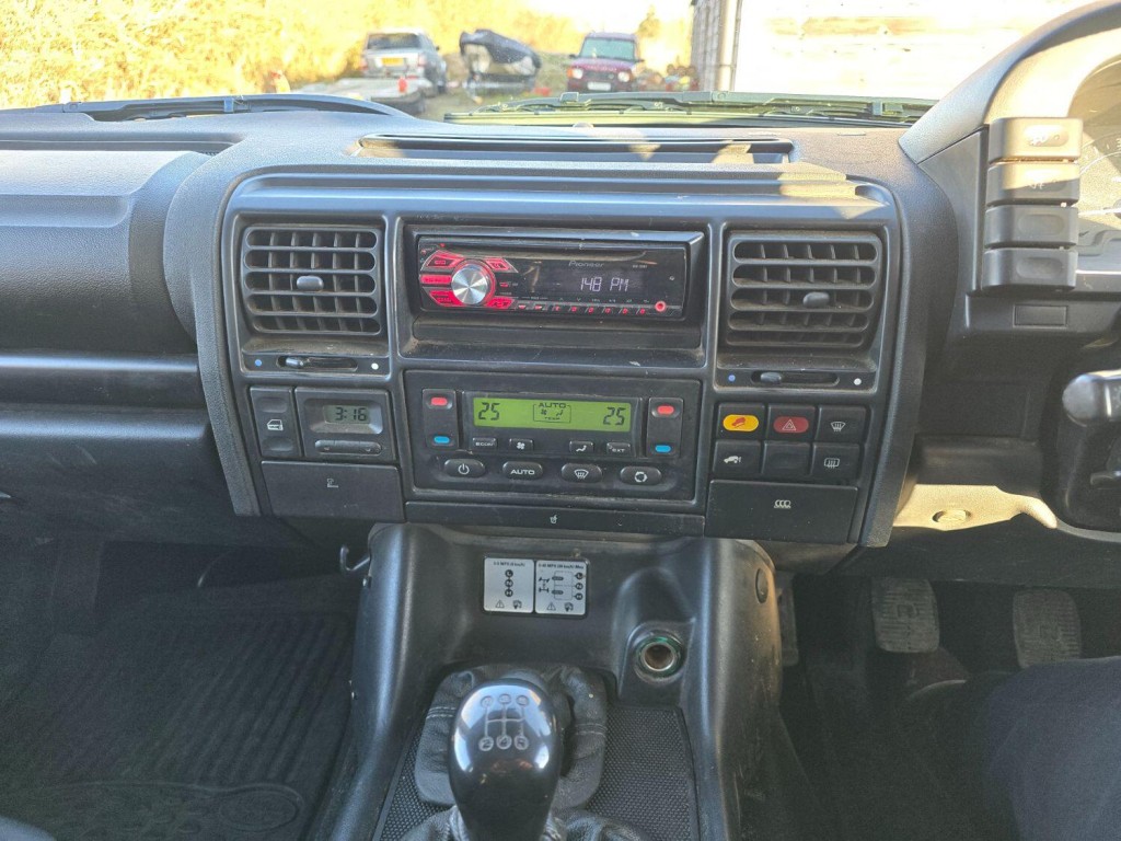 LAND ROVER DISCOVERY 2.5 TD5 GS 2003