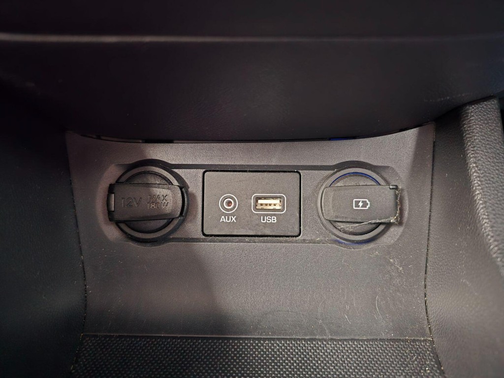 HYUNDAI I20 1.2 Premium Nav 2019