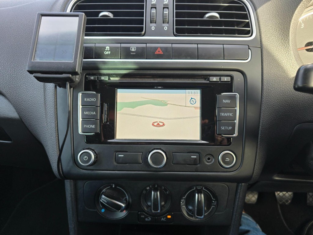 VOLKSWAGEN POLO 1.2 Match 2012