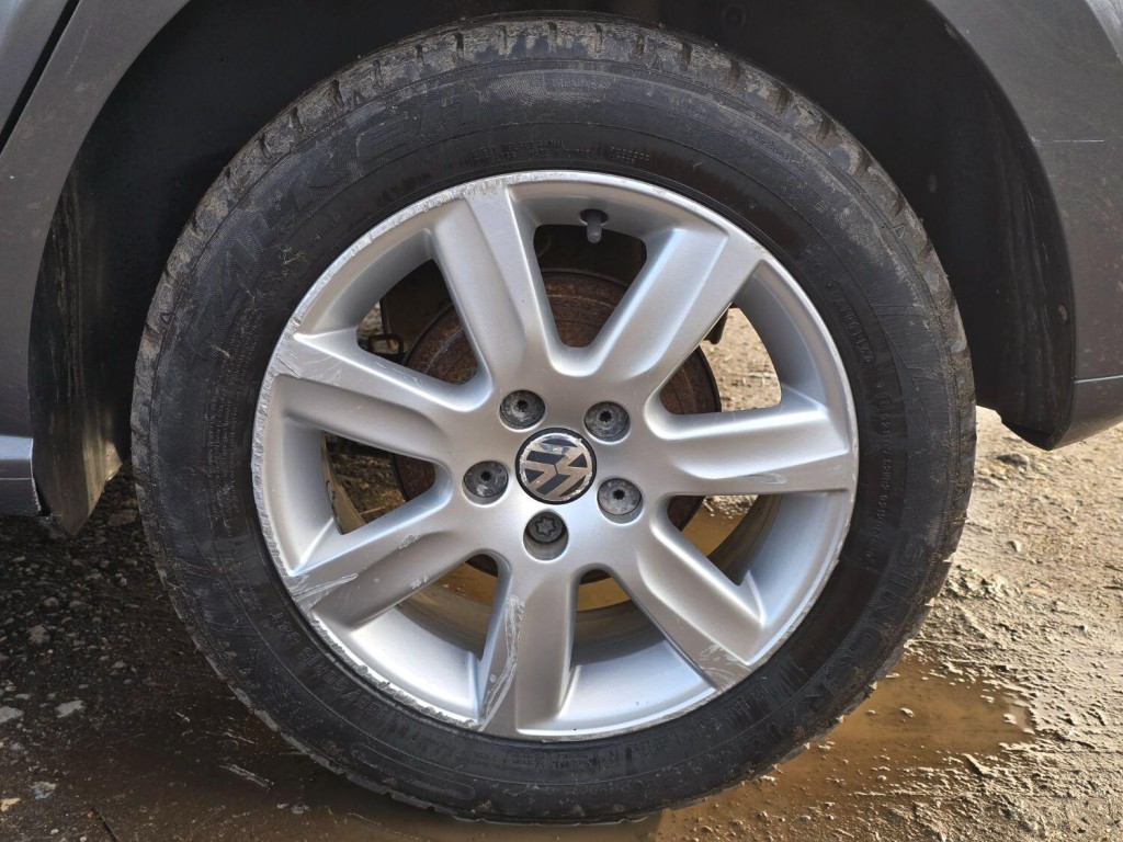 VOLKSWAGEN POLO 1.2 Match 2012