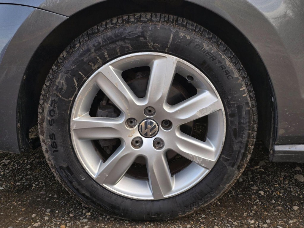 VOLKSWAGEN POLO 1.2 Match 2012