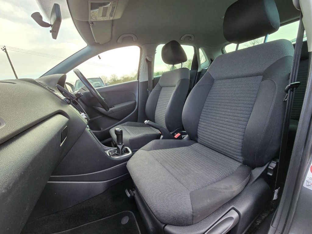 VOLKSWAGEN POLO 1.2 Match 2012