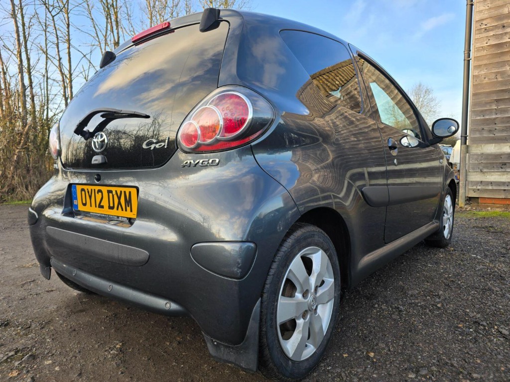 TOYOTA AYGO 1.0 VVT-i Go 2012