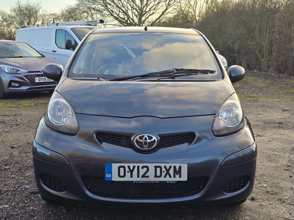 TOYOTA AYGO 1.0 VVT-i Go 2012