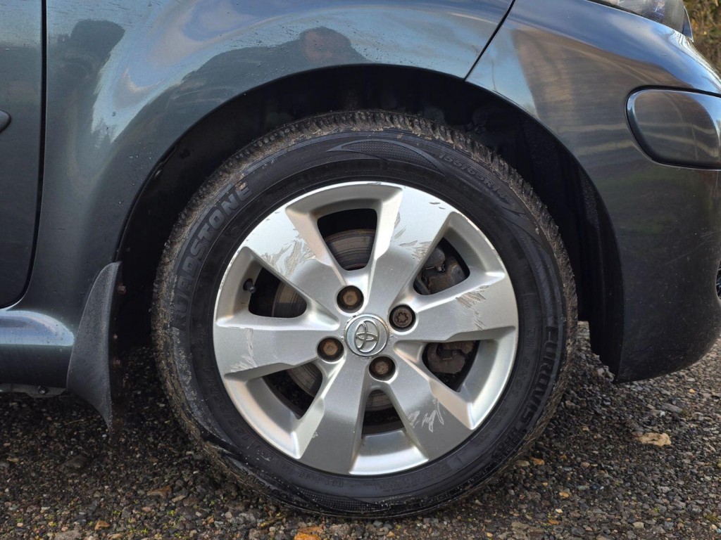 TOYOTA AYGO 1.0 VVT-i Go 2012