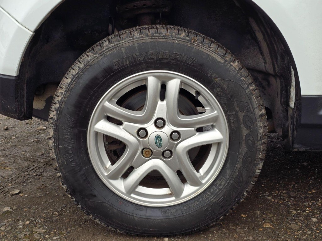 LAND ROVER FREELANDER 2 2.2 TD4 S 2011