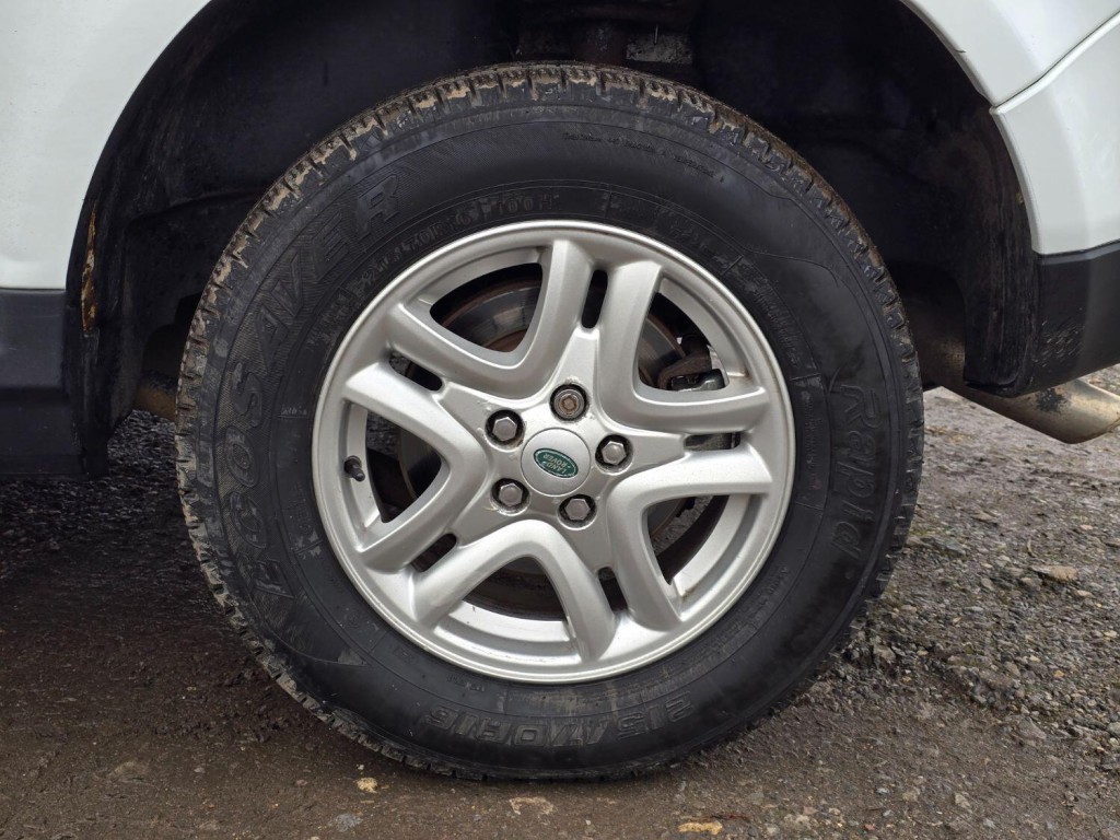 LAND ROVER FREELANDER 2 2.2 TD4 S 2011